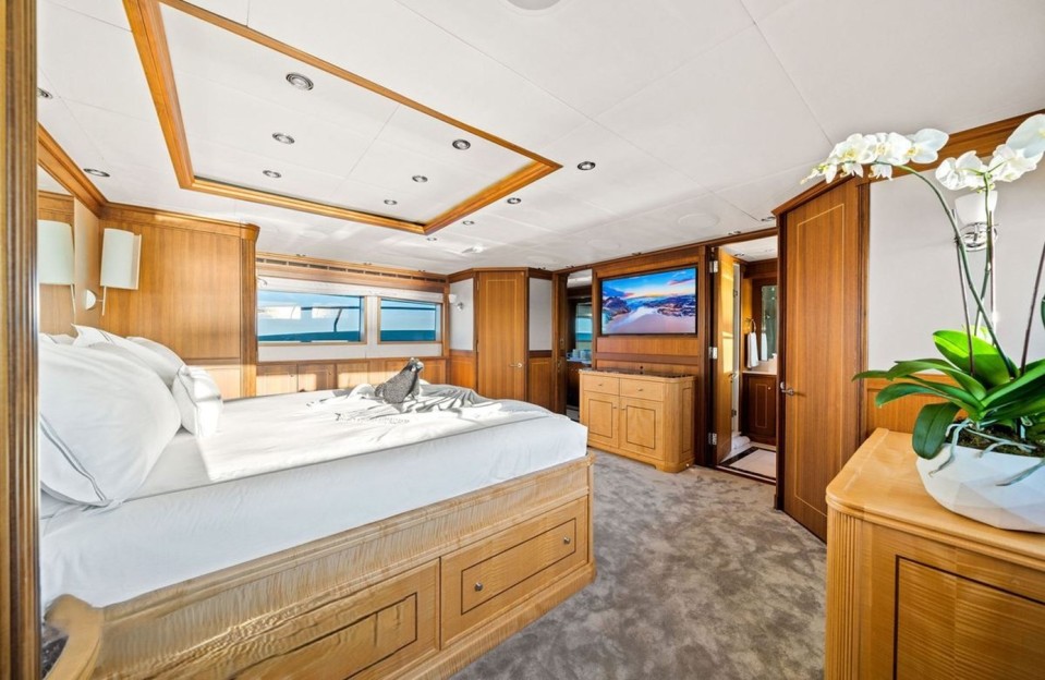 M/Y BLACKSHEEP Yacht #6
