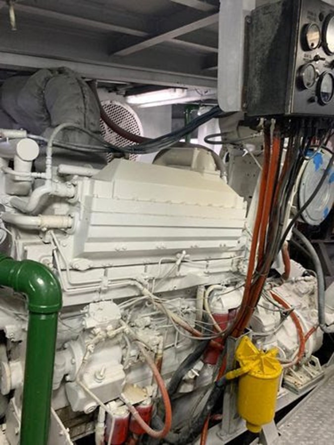 M/Y 1991 COMMERCIAL 170 CREW BOAT Yacht #14
