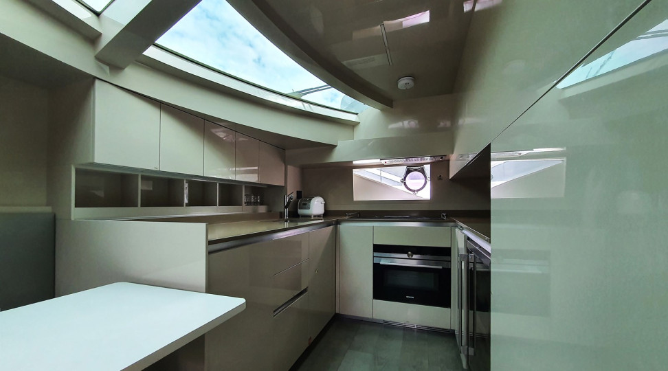 M/Y WY88 Yacht #12