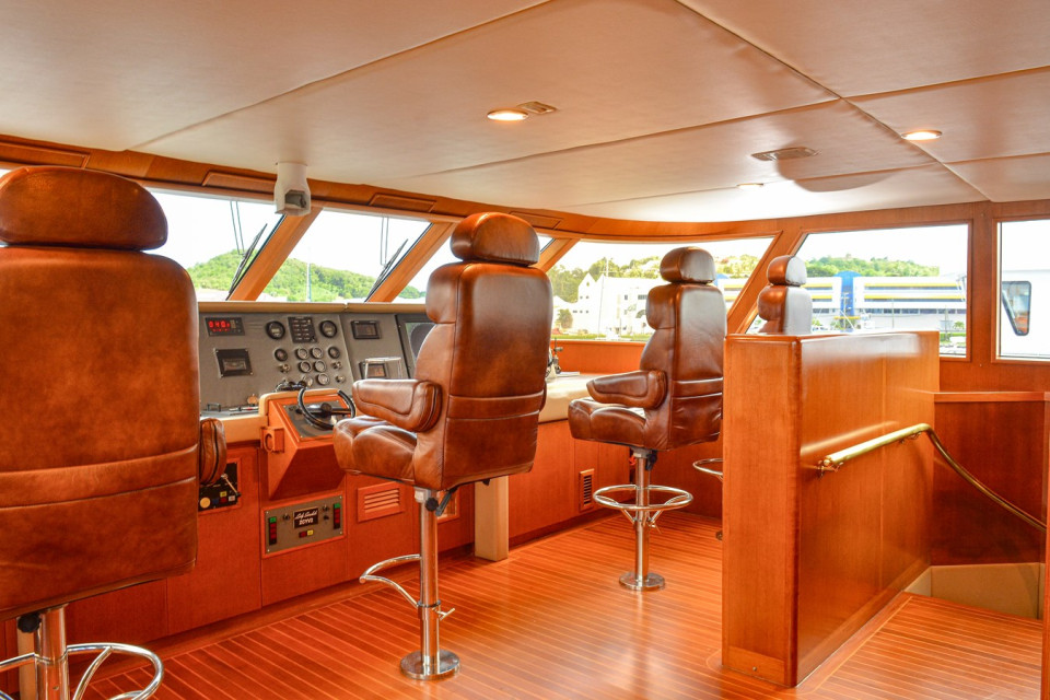 M/Y LADY SANDALS Yacht #12