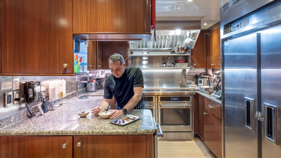 M/Y RELENTLESS Yacht #9