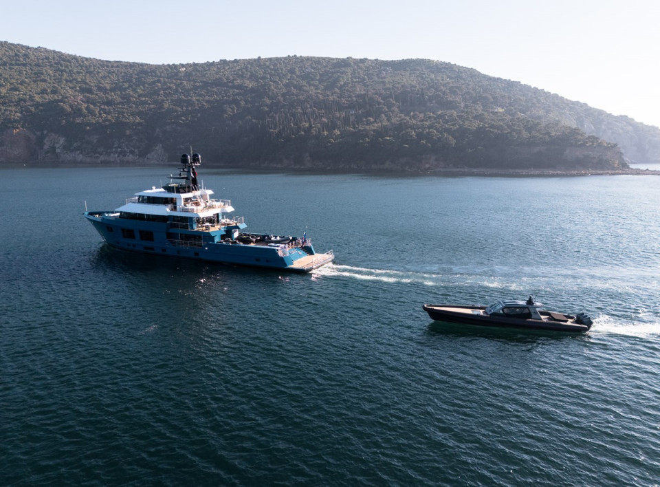 M/Y KING BENJI Yacht #14