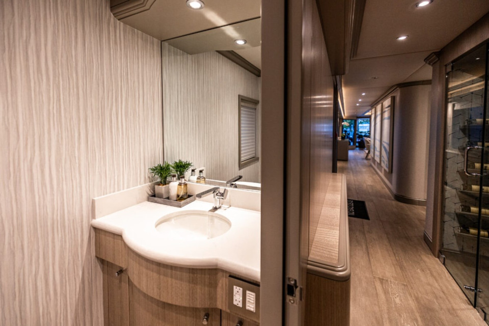 M/Y NO BAD IDEAS Yacht #10