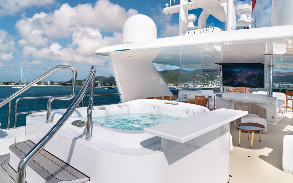 M/Y SEA CLASS Yacht #6