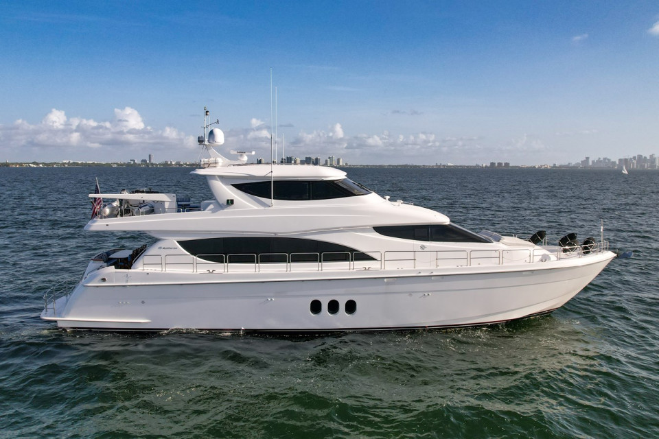 M/Y HATTERAS 80 MOTOR YACHT Yacht #1