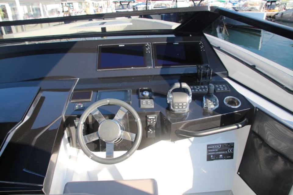 M/Y 11 11 Yacht #9