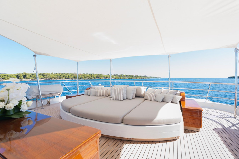 M/Y WERE DREAMS Yacht #10