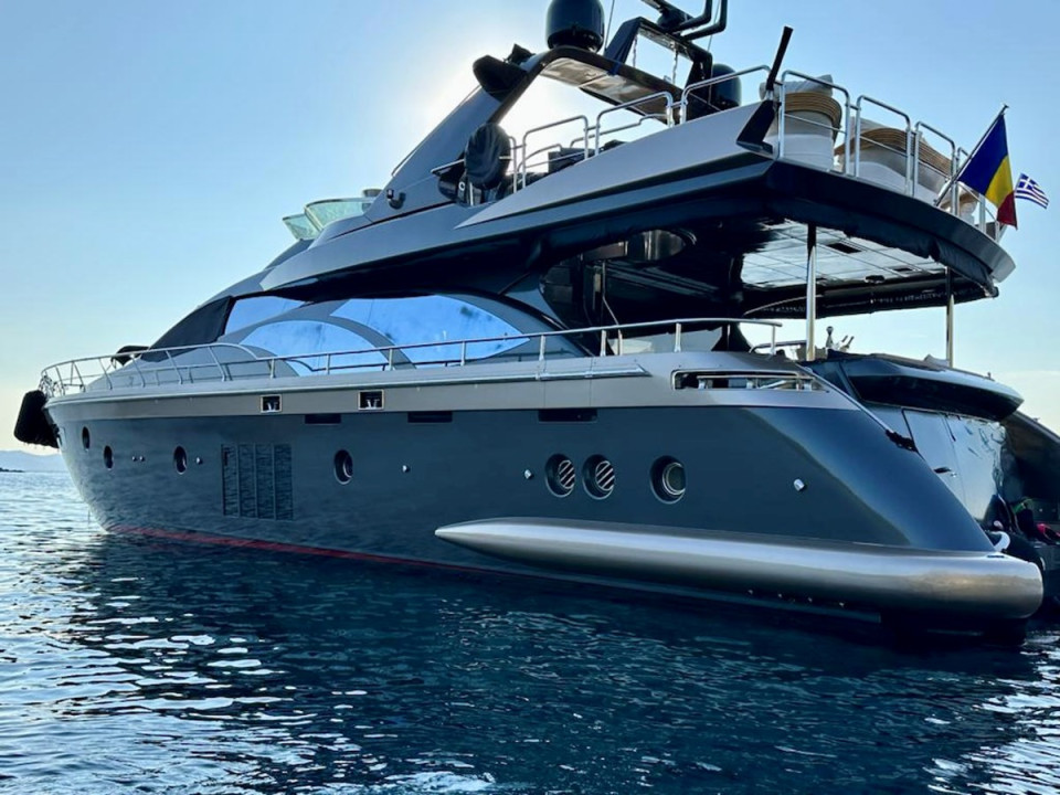 M/Y AOP Yacht #3