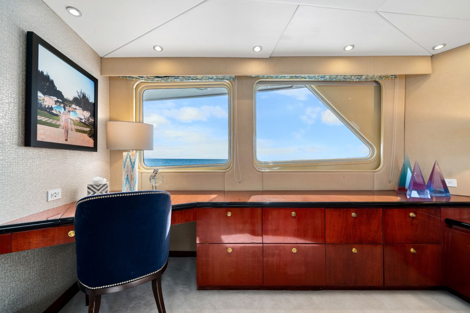 M/Y SWEET ESCAPE Yacht #10