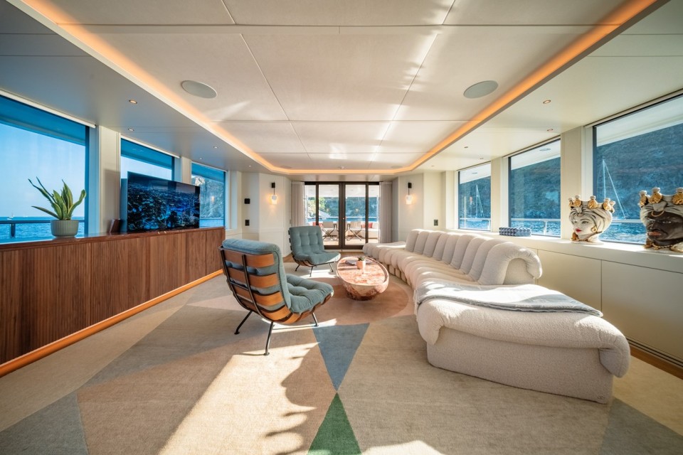 M/Y COCOON  Yacht #4