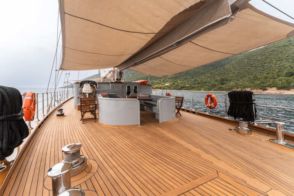 S/Y LE PIETRE Yacht #12