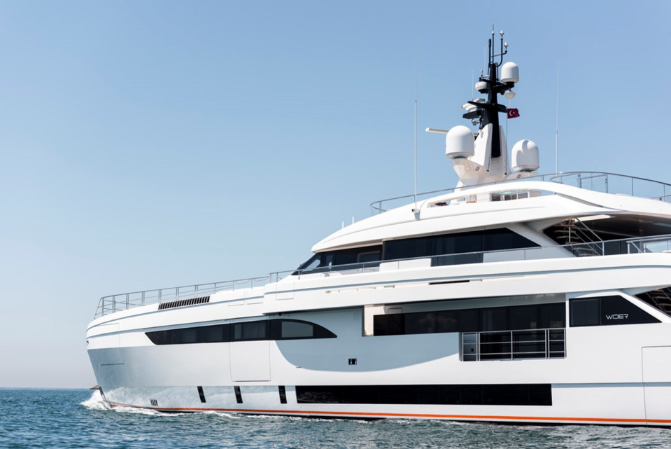 M/Y STERN Yacht #8