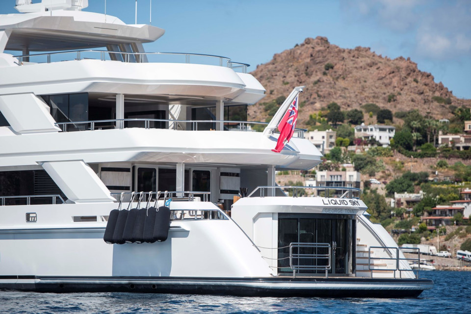 M/Y LIQUID SKY Yacht #4