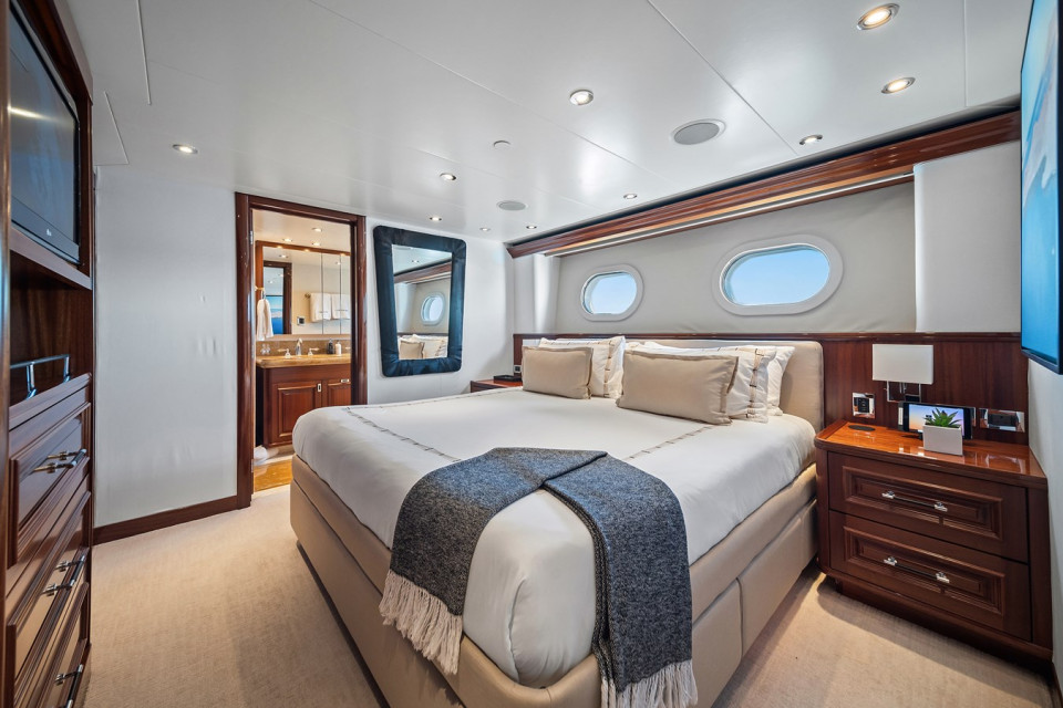 M/Y RULE NO. 1 Yacht #15