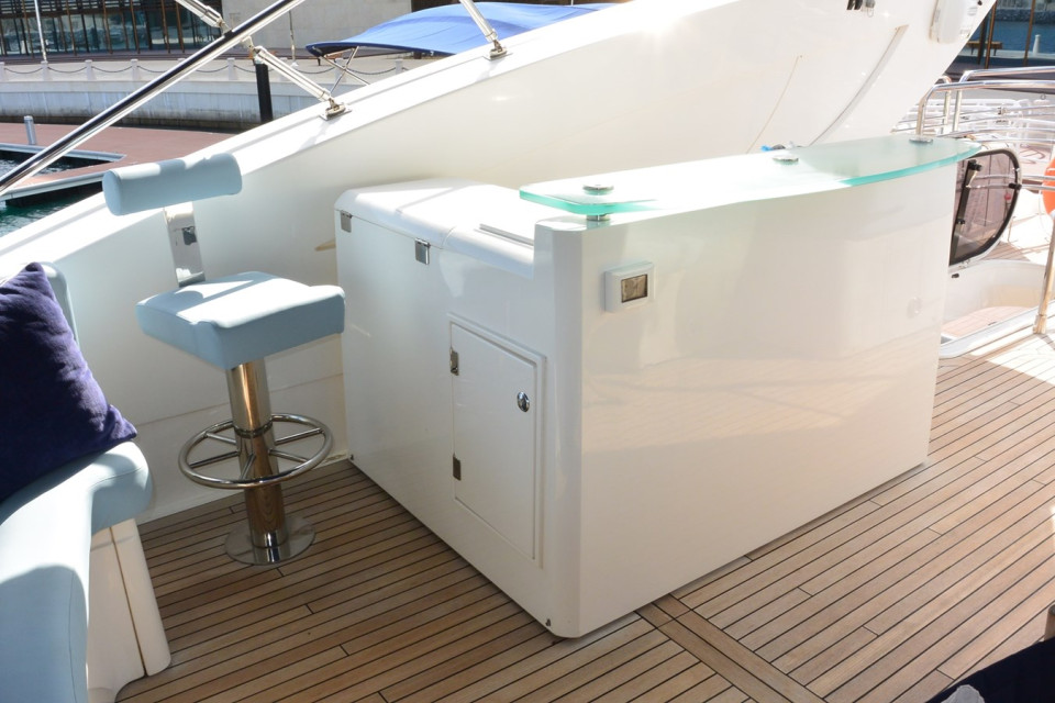 M/Y 2008 SUNSEEKER 90 Yacht #15