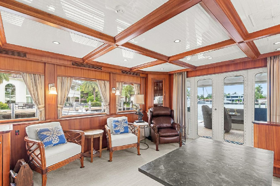 M/Y SEAS TO SEE Yacht #4