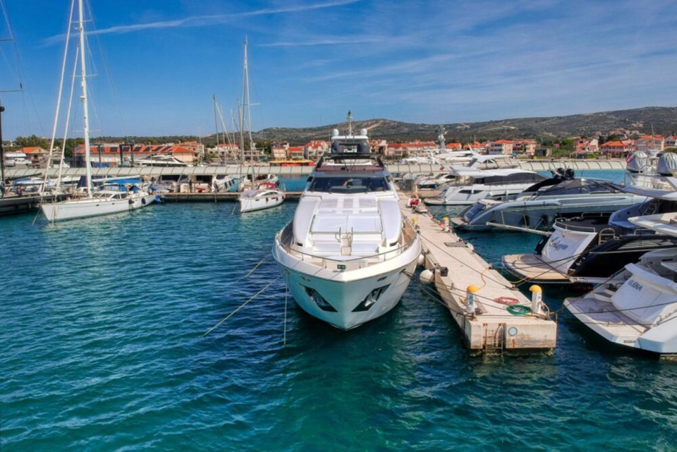 M/Y FERRETTI YACHTS 960 Yacht #3