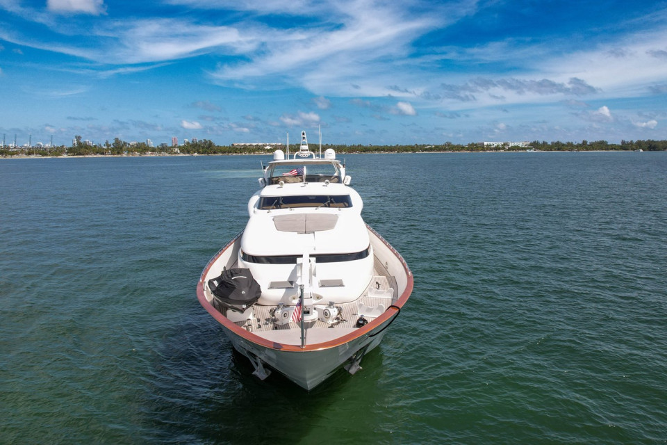 M/Y STAMOS BIEN Yacht #4