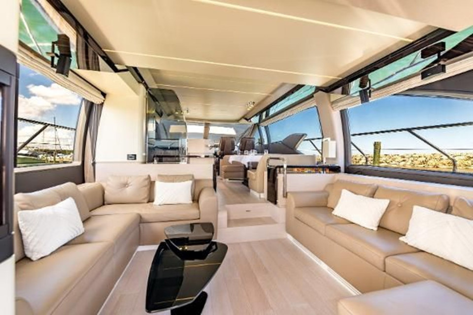 M/Y 2019 AZIMUT 66 FLYBRIDGE Yacht #4