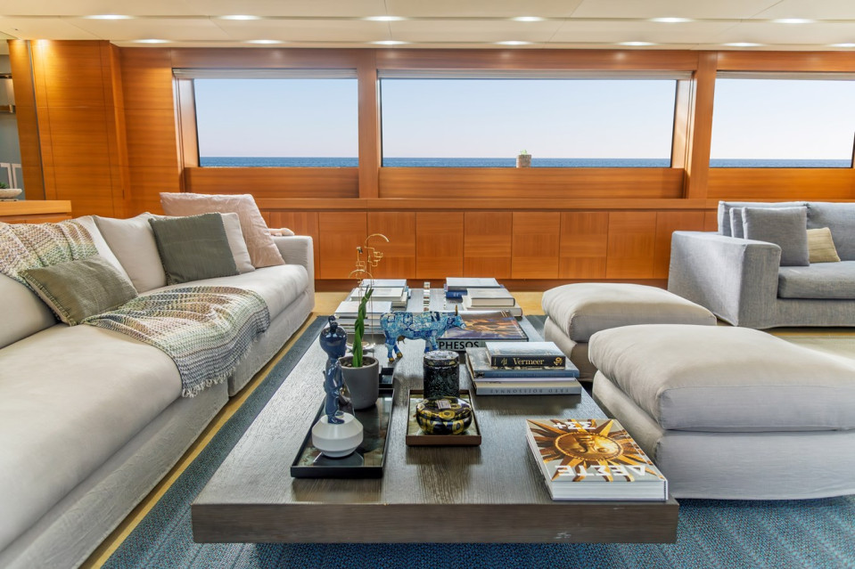 M/Y QUEEN BLUE Yacht #12