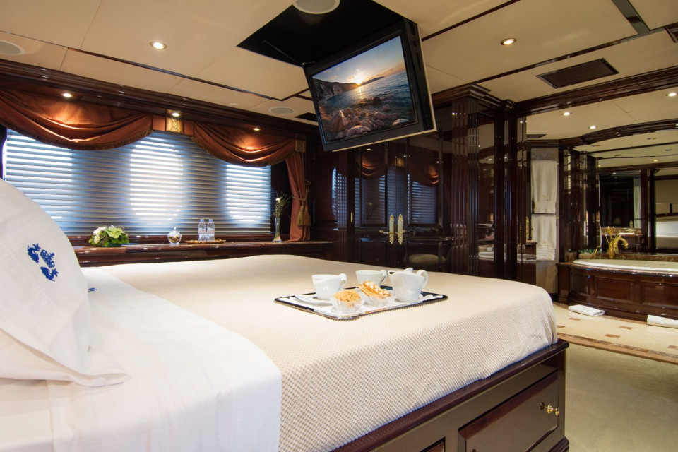 M/Y IONIAN PRINCESS Yacht #9