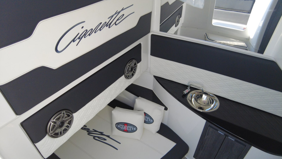 M/Y 2022 41 CIGARETTE NIGHTHAWK Yacht #14