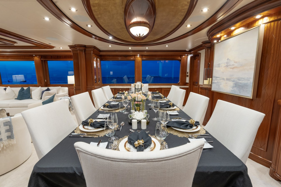 M/Y MISS STEPHANIE Yacht #7