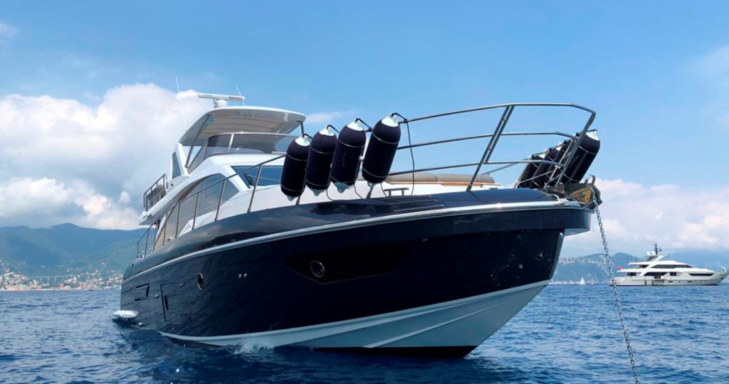 M/Y AZIMUT 55 Yacht #3