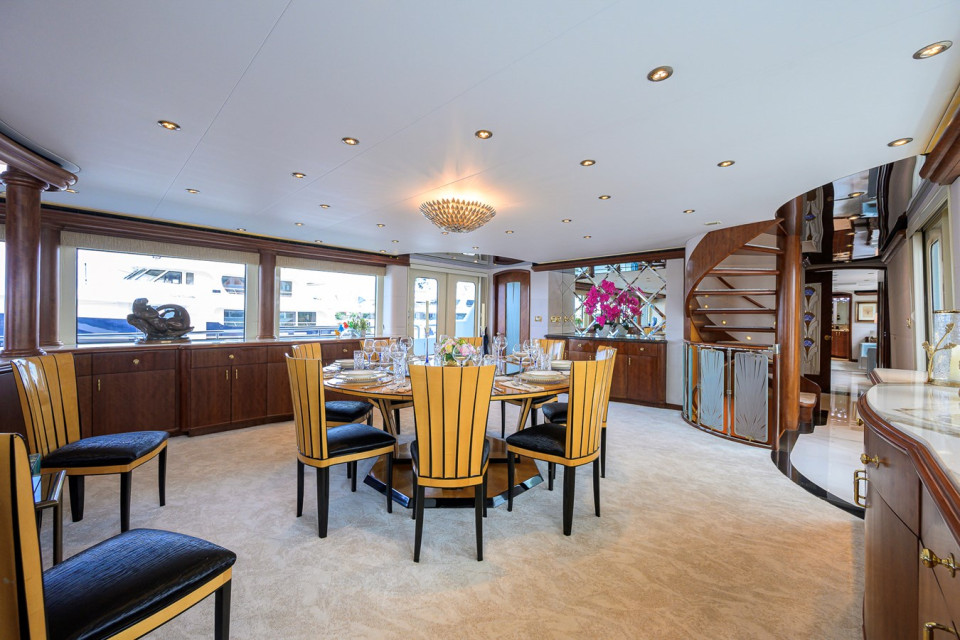 M/Y CHARLOTTE ANN Yacht #11