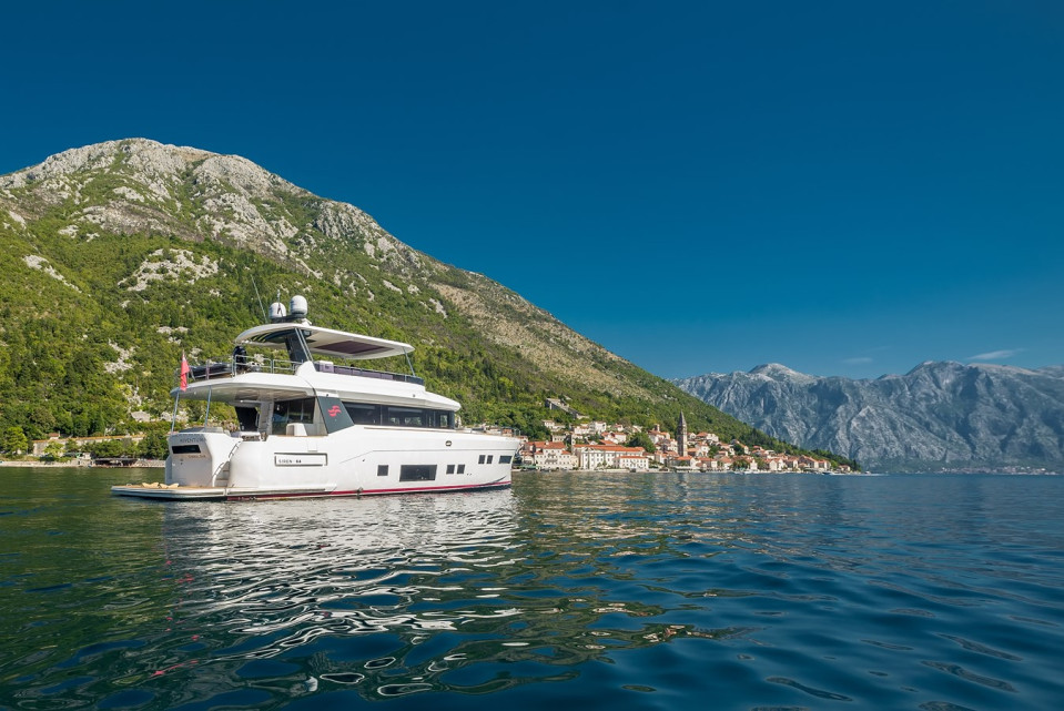 M/Y AVVENTURA Yacht #11