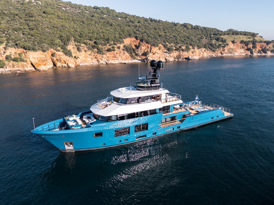 M/Y KING BENJI Yacht #6