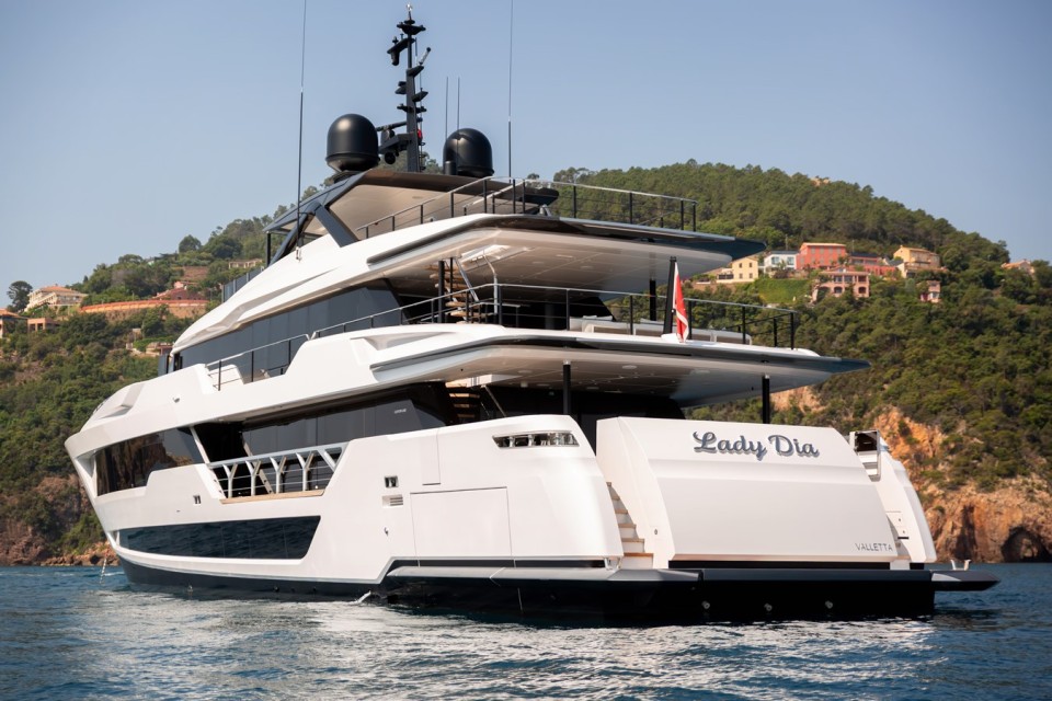 M/Y LADY DIA Yacht #3