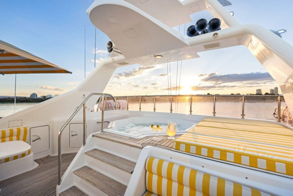 M/Y MISTRESS Yacht #15