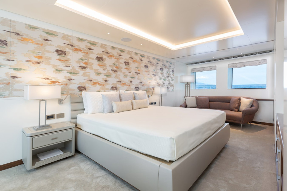 M/Y MISS CANDY Yacht #15