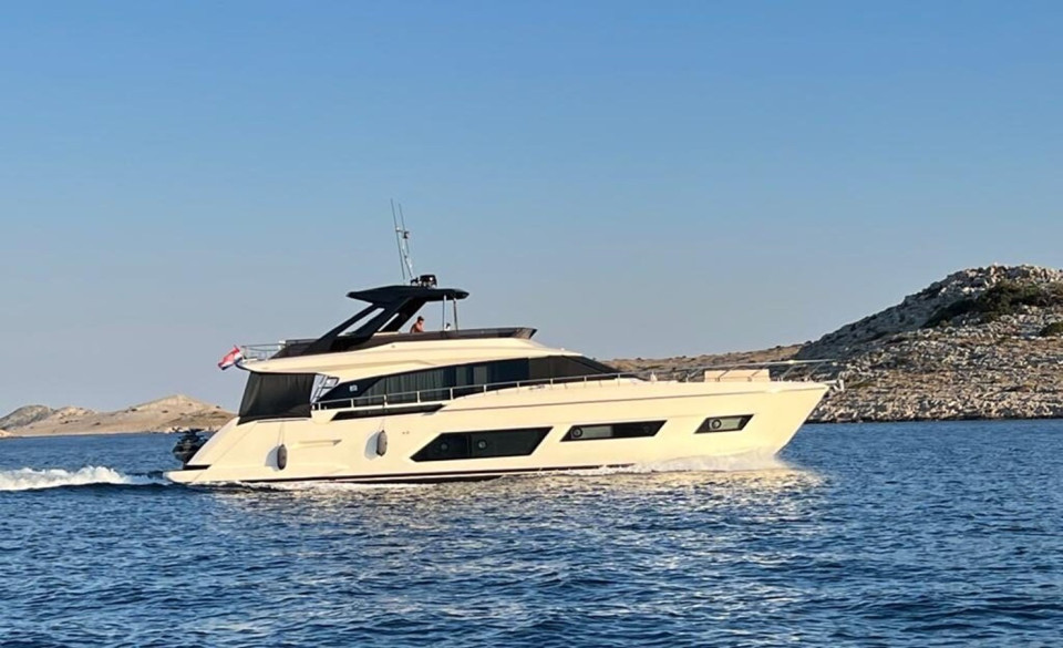 M/Y FERRETTI YACHTS 670  Yacht #2