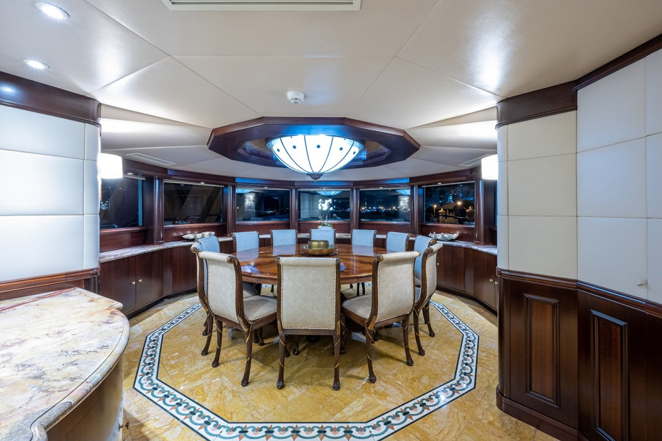 M/Y STARSHIP  Yacht #10