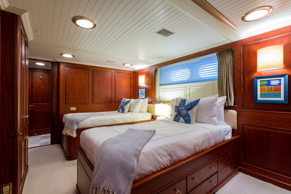 M/Y LADY J Yacht #14