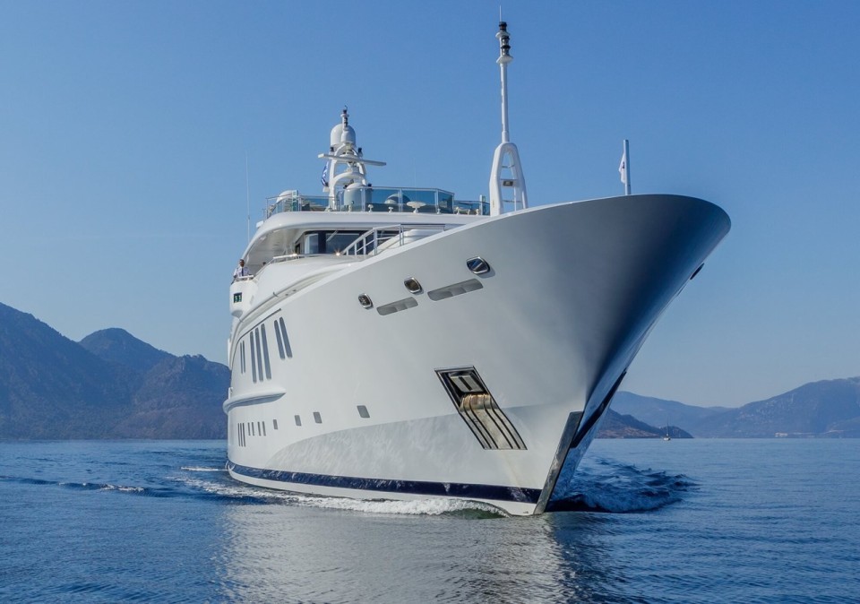 M/Y LADY VERA Yacht #5