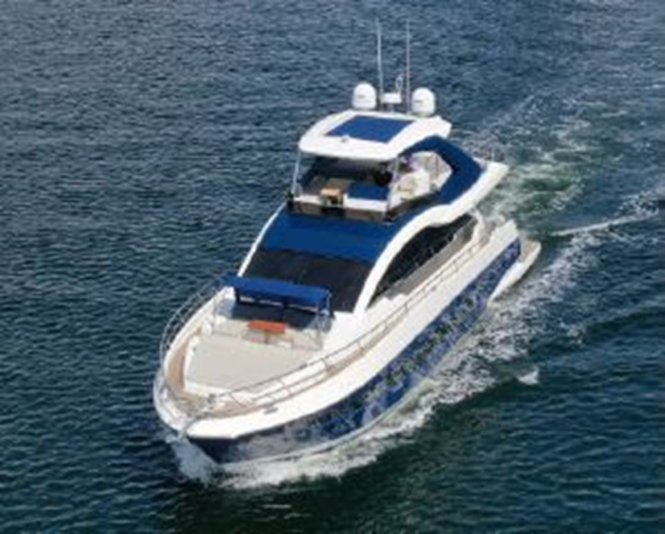 M/Y THE ONLY BLUE 66 FLY Yacht #2