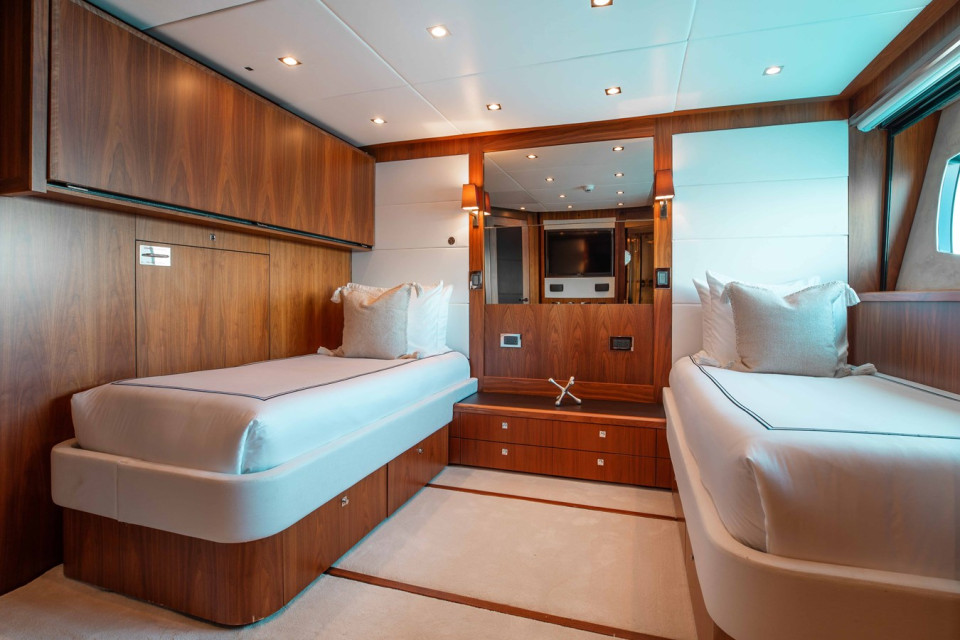 M/Y ABOUT TIME Yacht #15