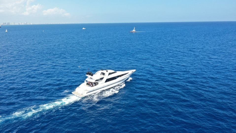 M/Y ENTOURAGE Yacht #3