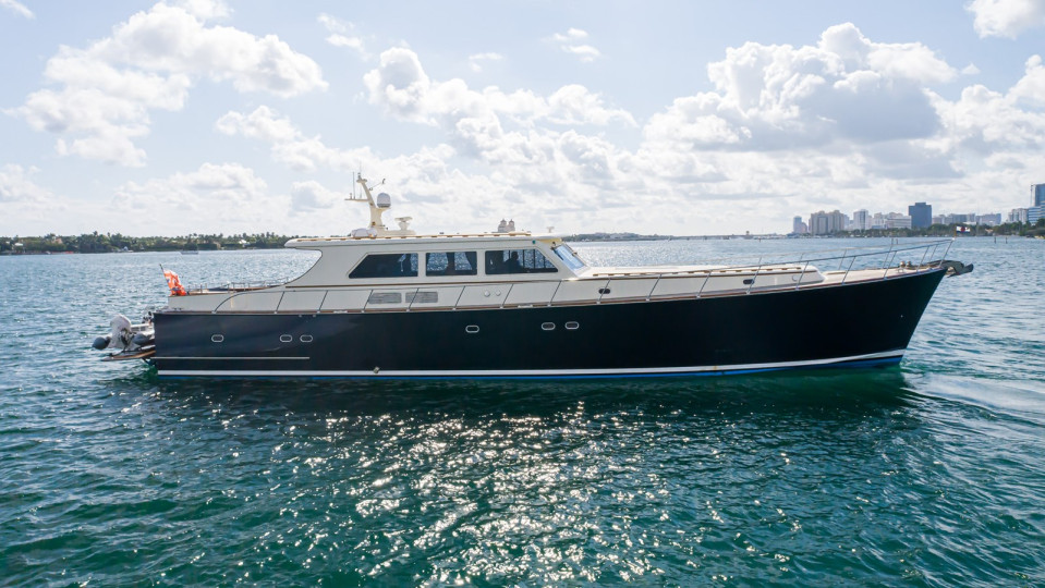 M/Y 85 CLASSIC Yacht #1