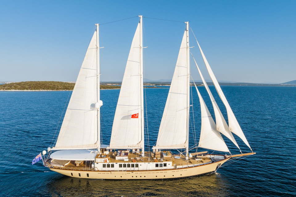 S/Y YAZZ Yacht #1