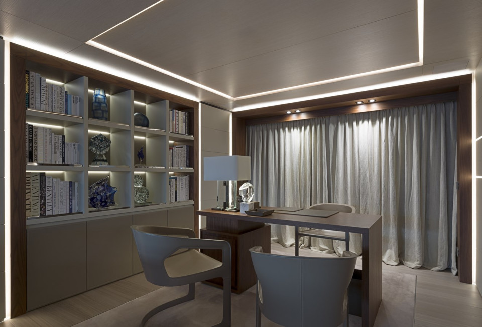 M/Y UTOPIA IV Yacht #14