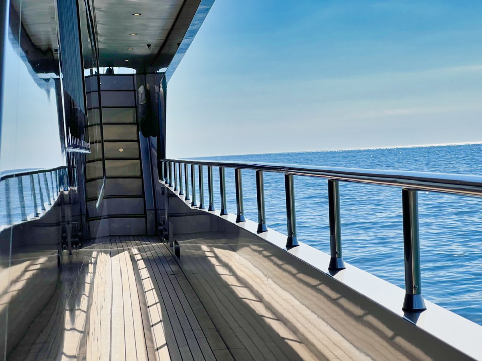 M/Y SMOOTH OPERATOR Yacht #15