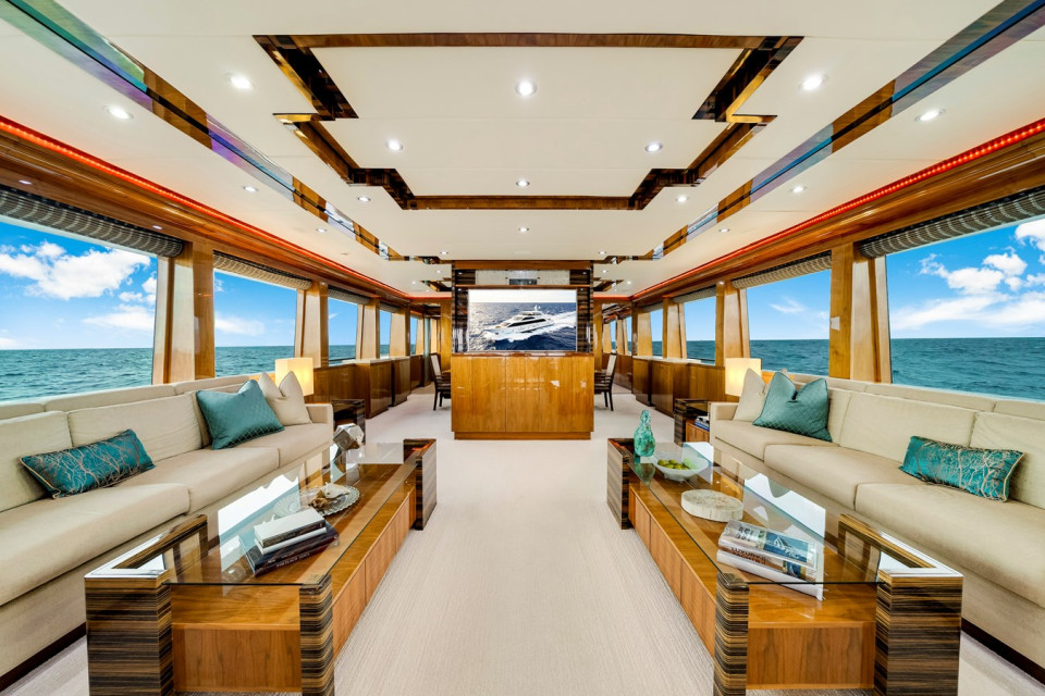 M/Y MESMERIZE Yacht #13