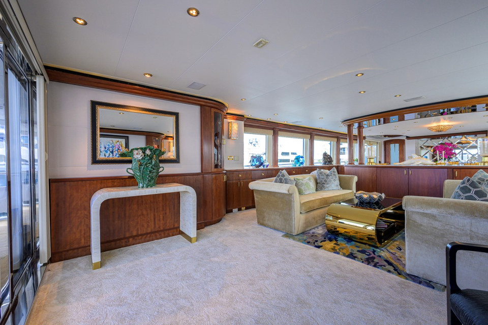 M/Y CHARLOTTE ANN Yacht #8