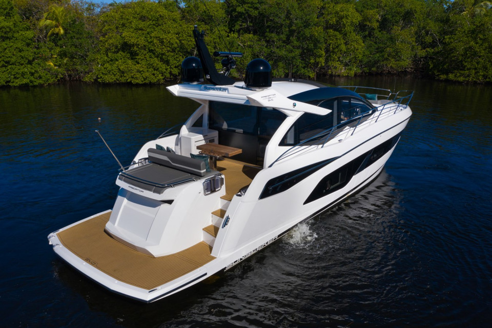 M/Y SUNSEEKER PREDATOR 55 Yacht #4