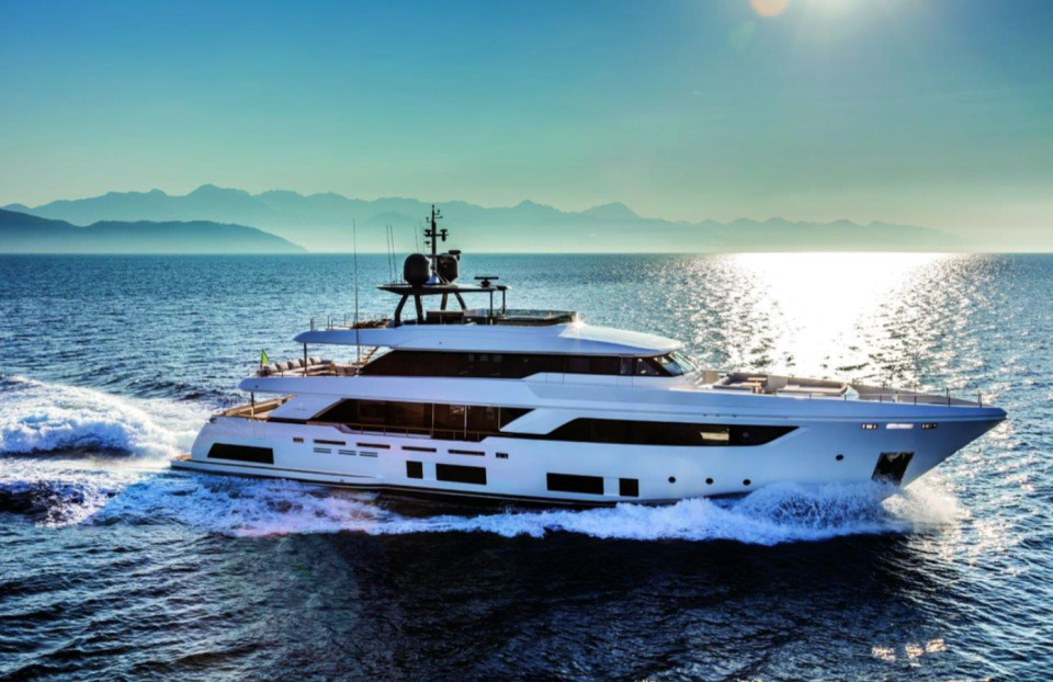 M/Y 