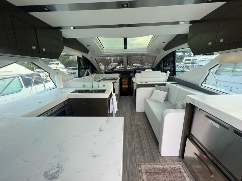 M/Y IMPULSIVE DECISION  Yacht #8